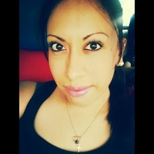 Meet your Posher, Tania